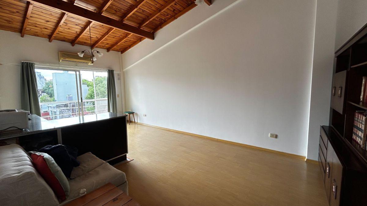 Foto de 2 AMBIENTES – LUMINOSO - CONTRAFRENTE CON BALCÓN, imagen 5