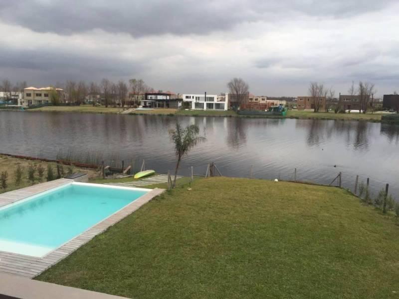 Casa Chalet en Venta en Barbarita, General Pacheco, Tigre 3