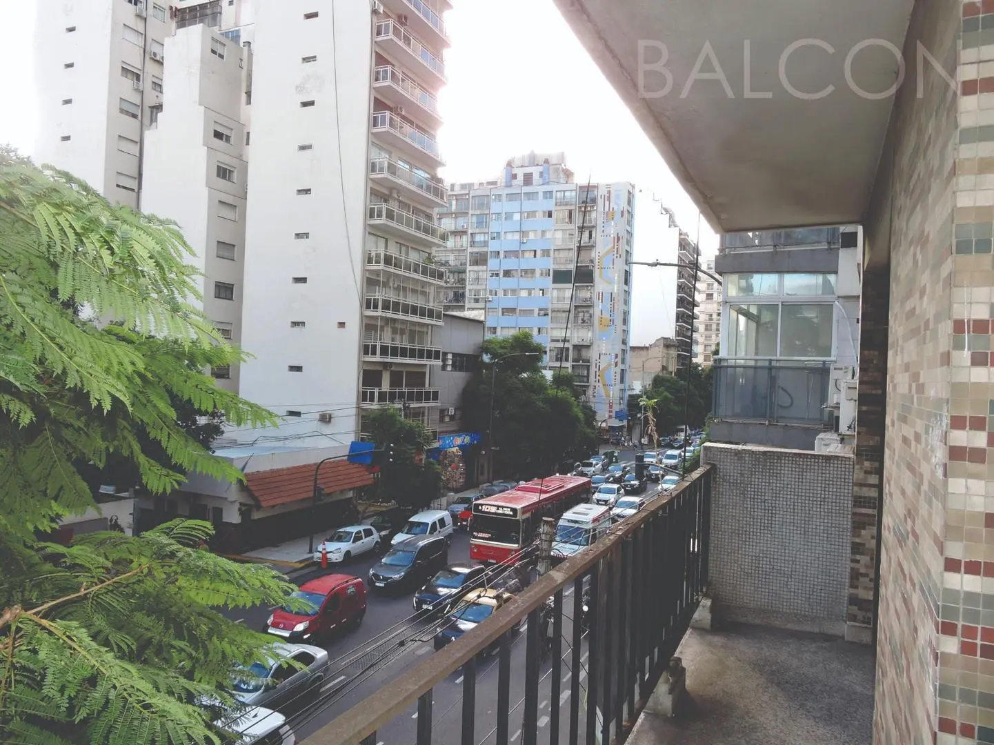 DPTO 3 AMBIENTES C/ DEPENDENCIA Y PATIO EN VILLA CRESPO 4