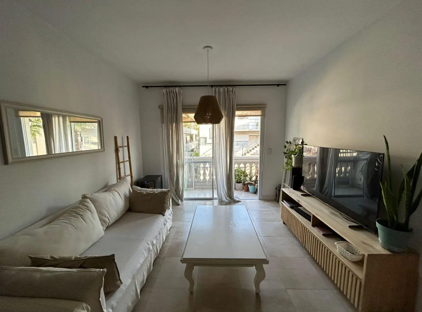 Departamento 2 amb en barrio Palmas del Sol 4