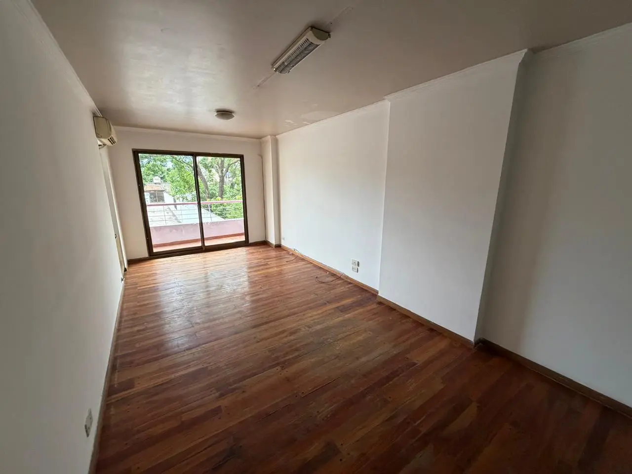 Departamento 3 amb al contrafrente con balcón corrido! 2