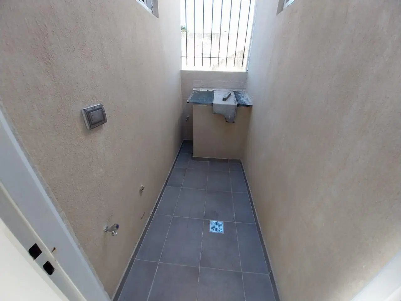Departamento 1 y 1/2 amb 1ero por escalera 5