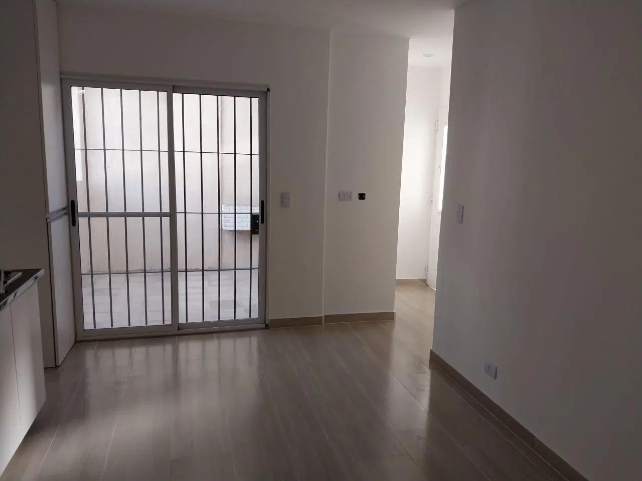 Departamento 1 y 1/2 amb 1ero por escalera 8