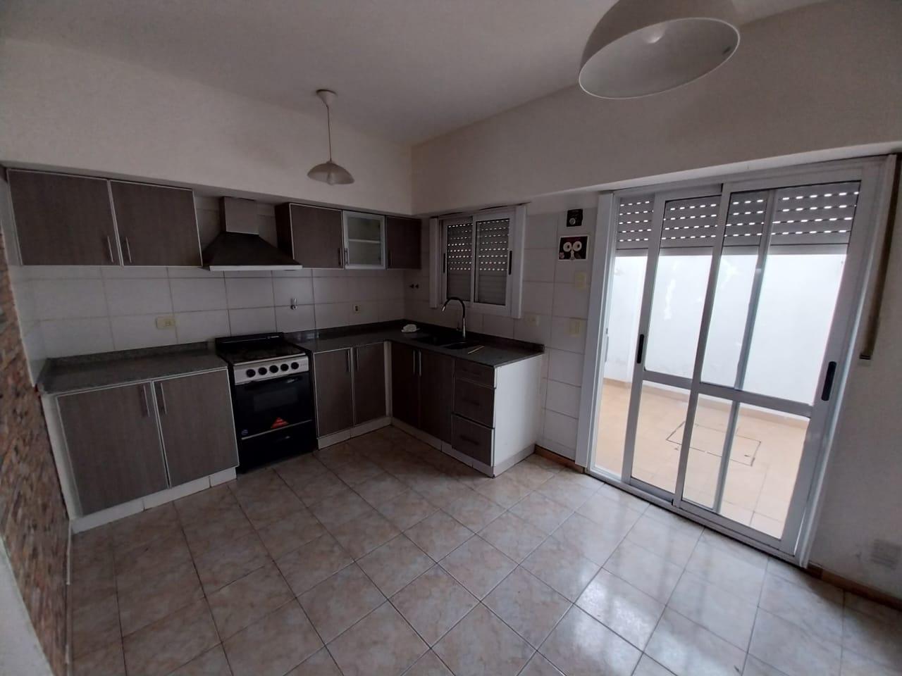 Foto de Duplex 4 amb con patio!, imagen 2
