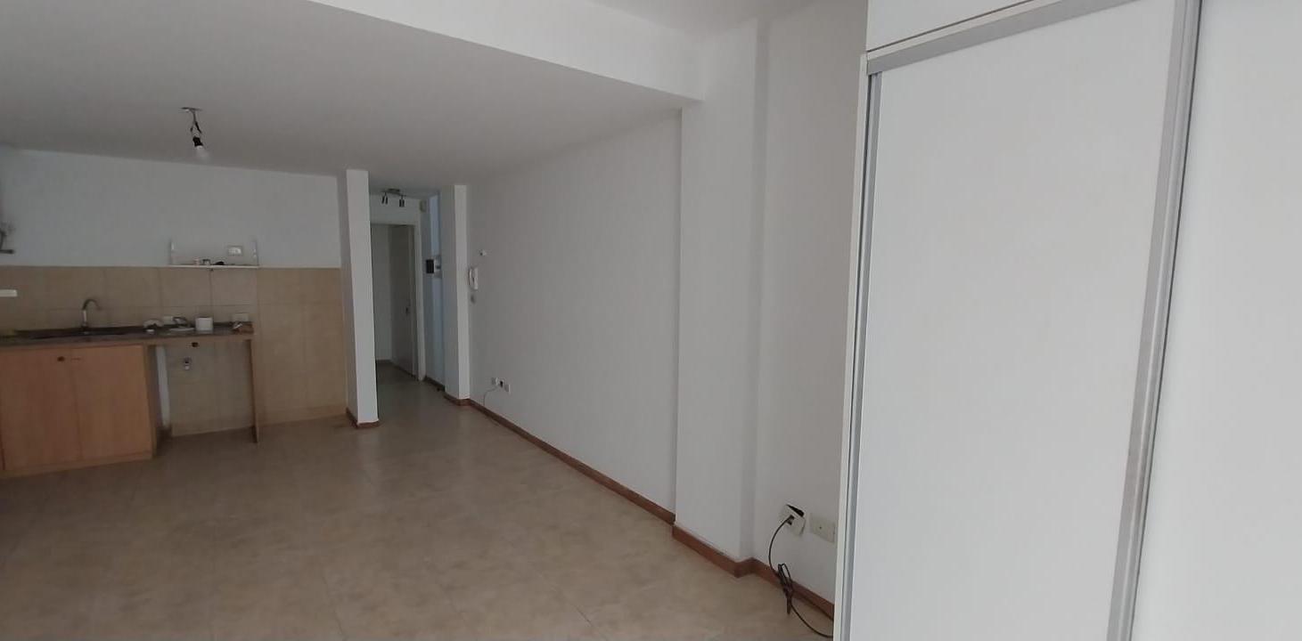 Foto de PH 1 1/2 amb. con patio, imagen 1