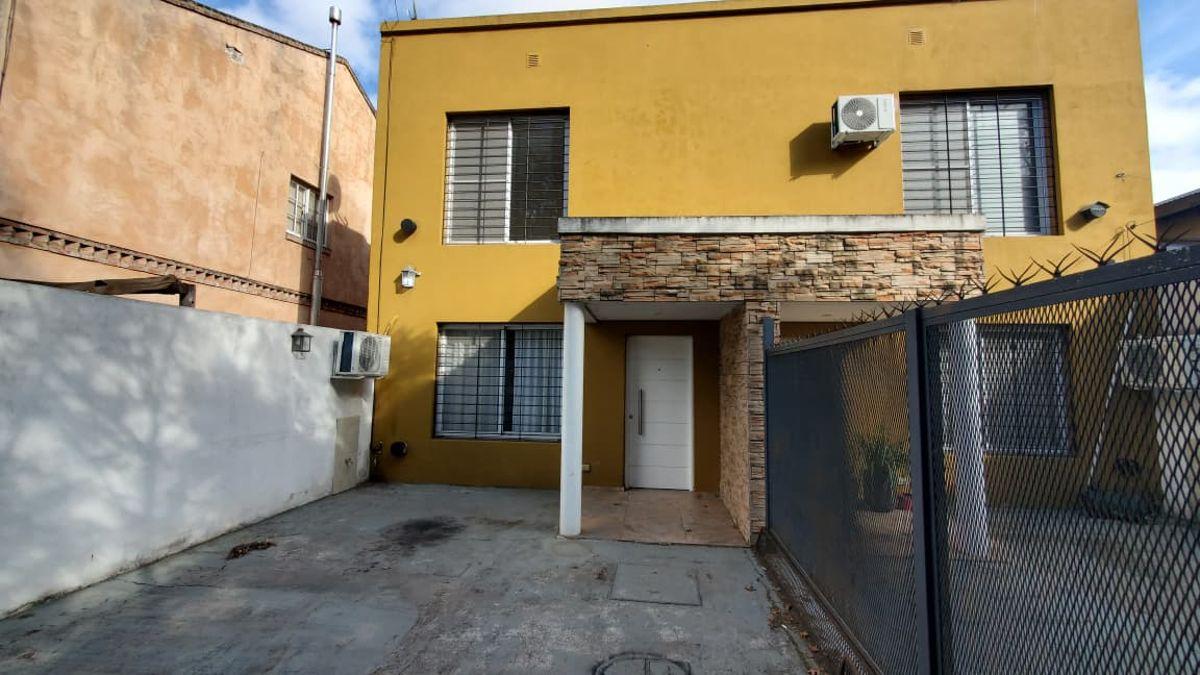 Casa 2 dormitorios en alquiler en La Bota, Benavidez