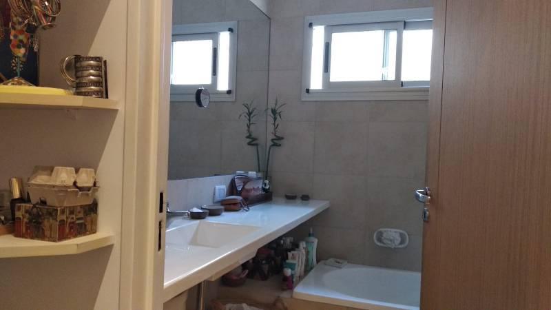 Foto de 2 ambientes grande con patio !! Imperdible tipo casa !!, imagen 3