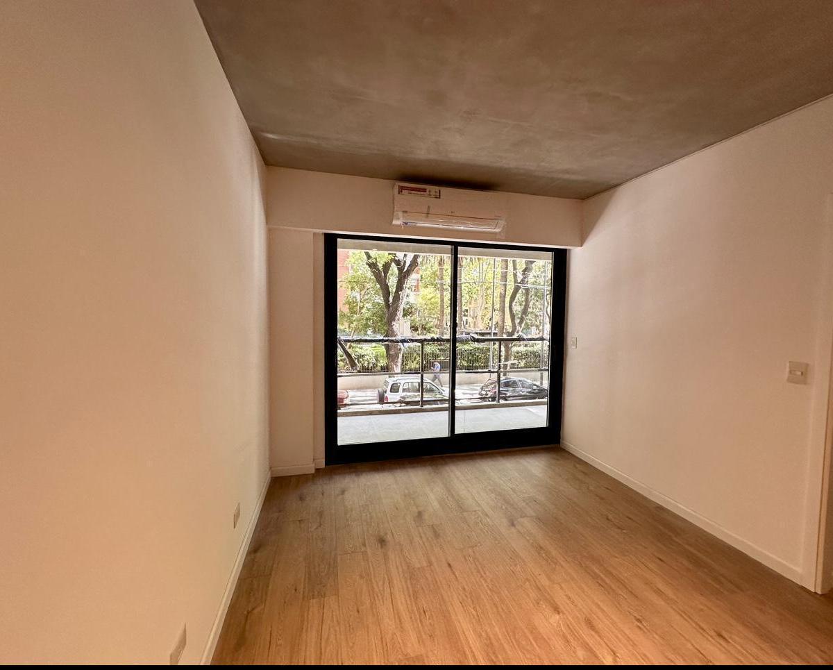 Foto de VENTA 2 amb A ESTRENAR - COCHERA - 2 Balcones y Toilette - Virrey del, imagen 3