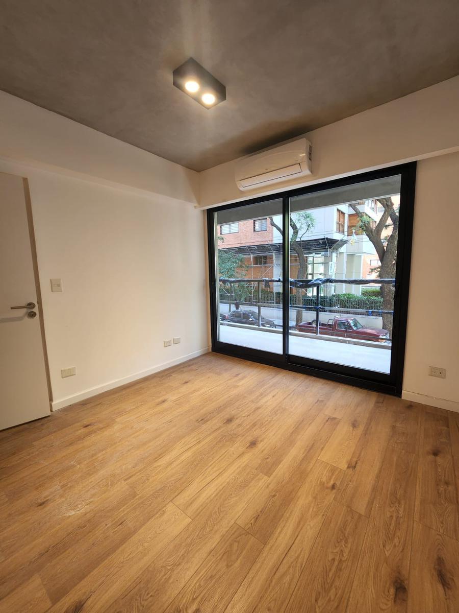 Foto de VENTA 2 amb A ESTRENAR - COCHERA - 2 Balcones y Toilette - Virrey del, imagen 5