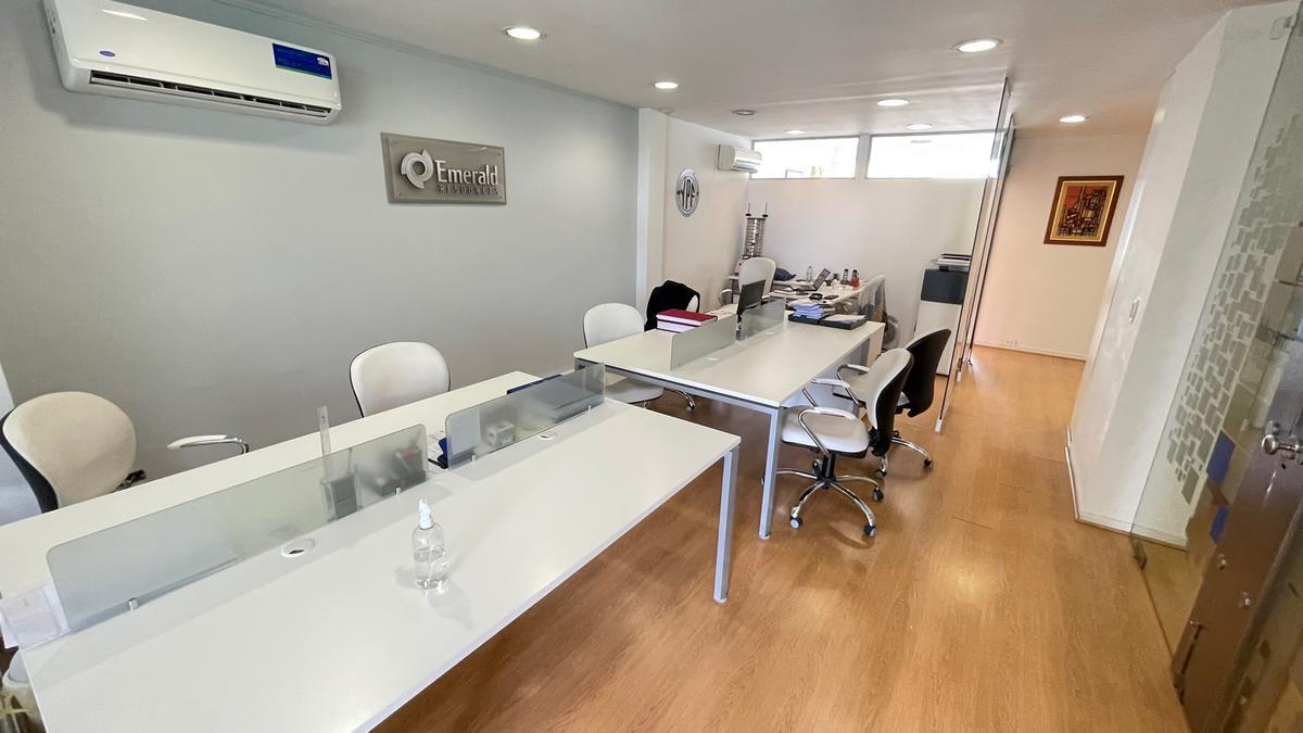 Foto de Venta con Renta Oficina 141Mts. - Gran Balcón y 2 Cocheras - Palermo, imagen 3
