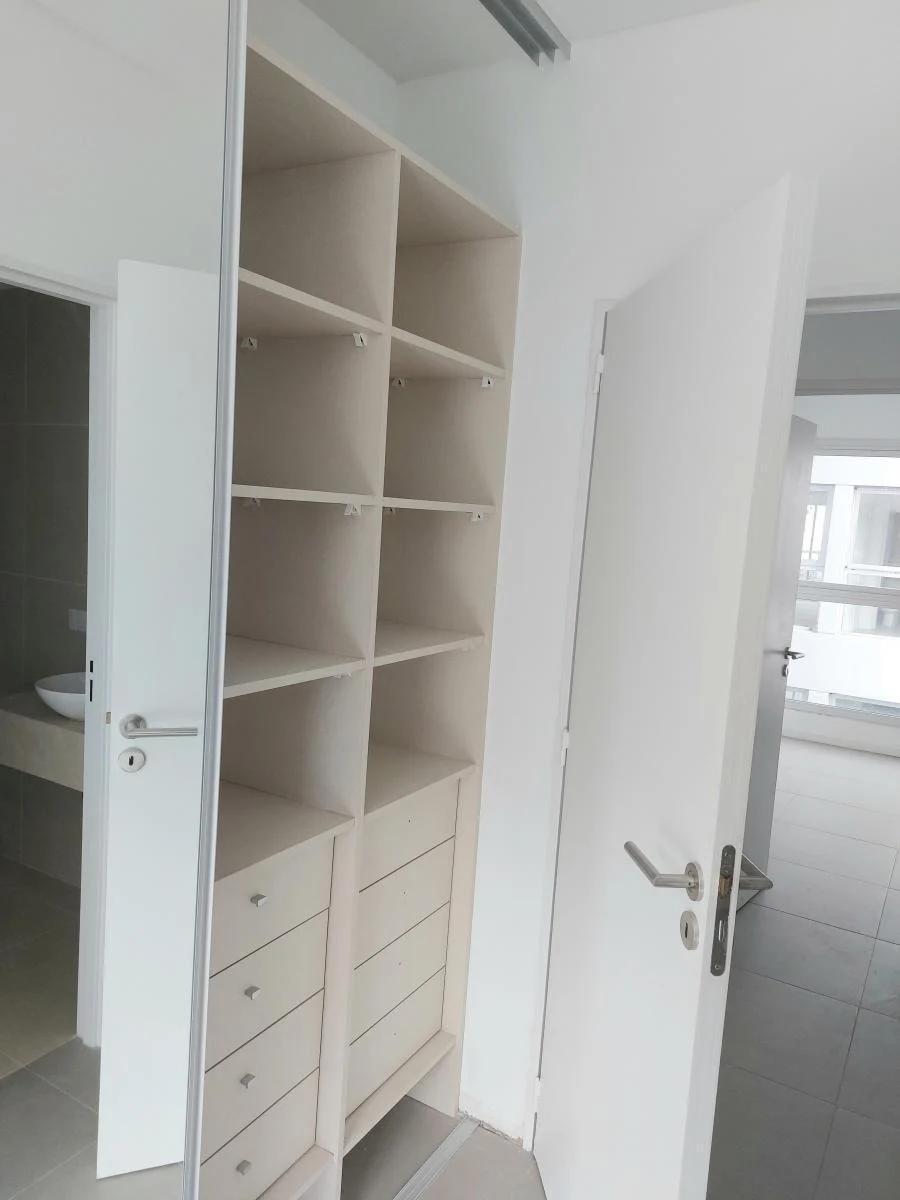 Point Bleu - 3 Amb con Dormitorio en Suite en Torre con Amenities (Av San Martin 1700) 3