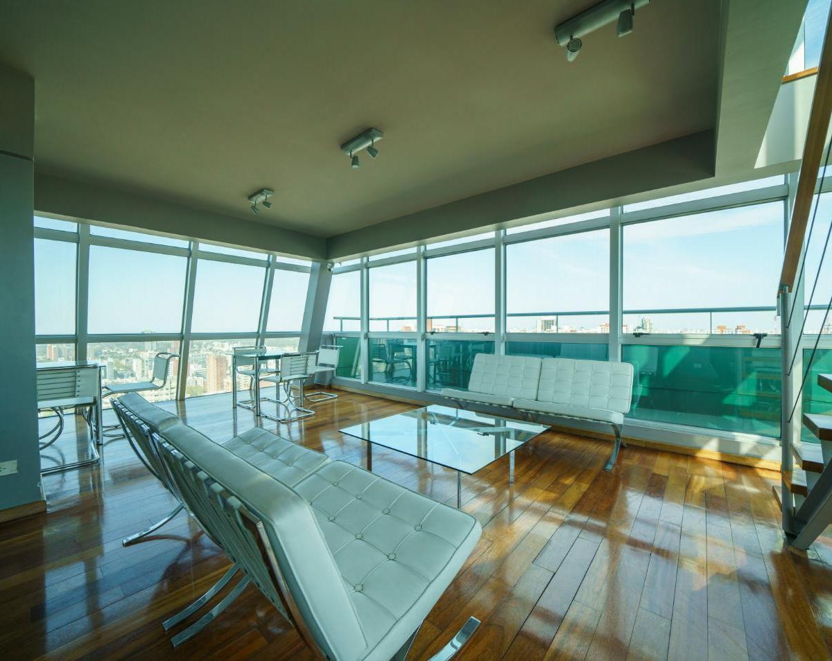 Venta - 2 Dorm. con Cochera y Baulera en Torre Union - Belgrano 2