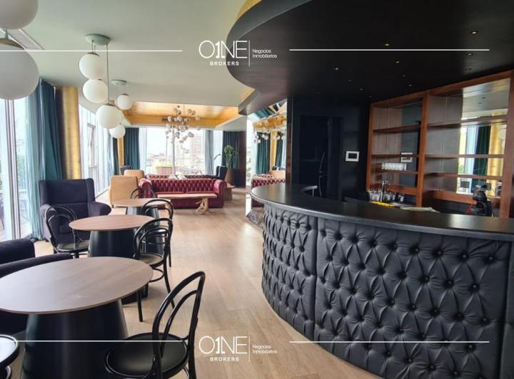Oficina en Av. Cordoba esquina Uruguay 145m2  a estrenar !!
