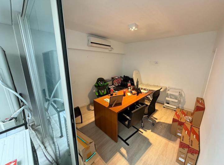 ALQUILER OFICINA 125Mts - Piso alto con Cochera - Edificio Liberateur - Belgrano 5