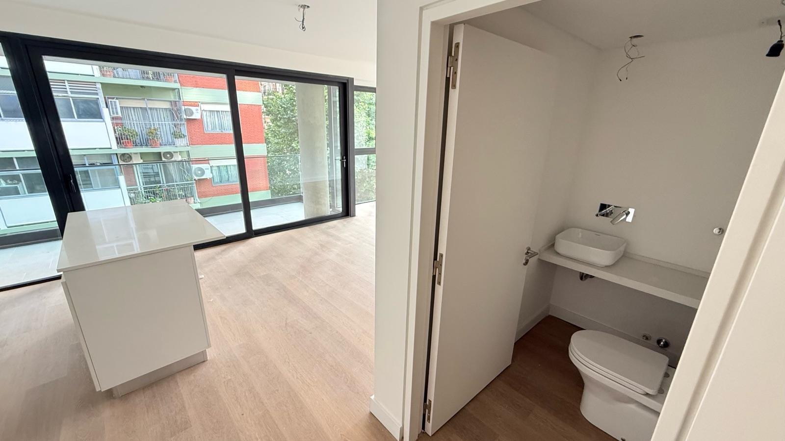 Foto de VENTA Esplendido ESQUINERO de 4 AMB C/LAVADERO A ESTRENAR - OLAZABAL Y, imagen 3