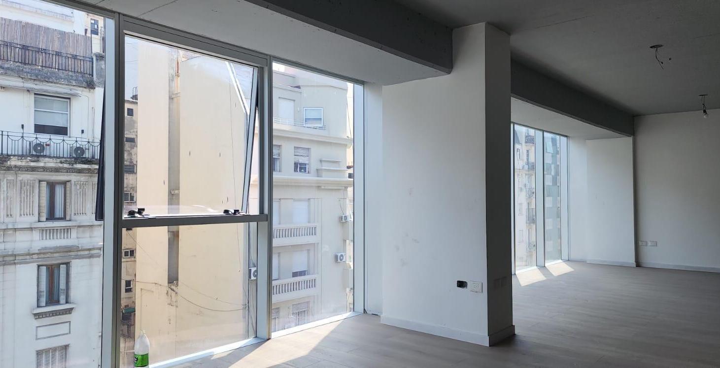 Foto de Av. Cordoba esquina Uruguay 204m2 !! con 3 baños lista para mudarse, imagen 5