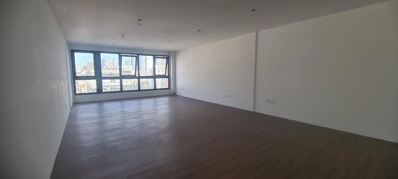 Oficina a Estrenar en piso alto con Piso Colocado lista para Mudarte - Luz y Vista Increible! 4