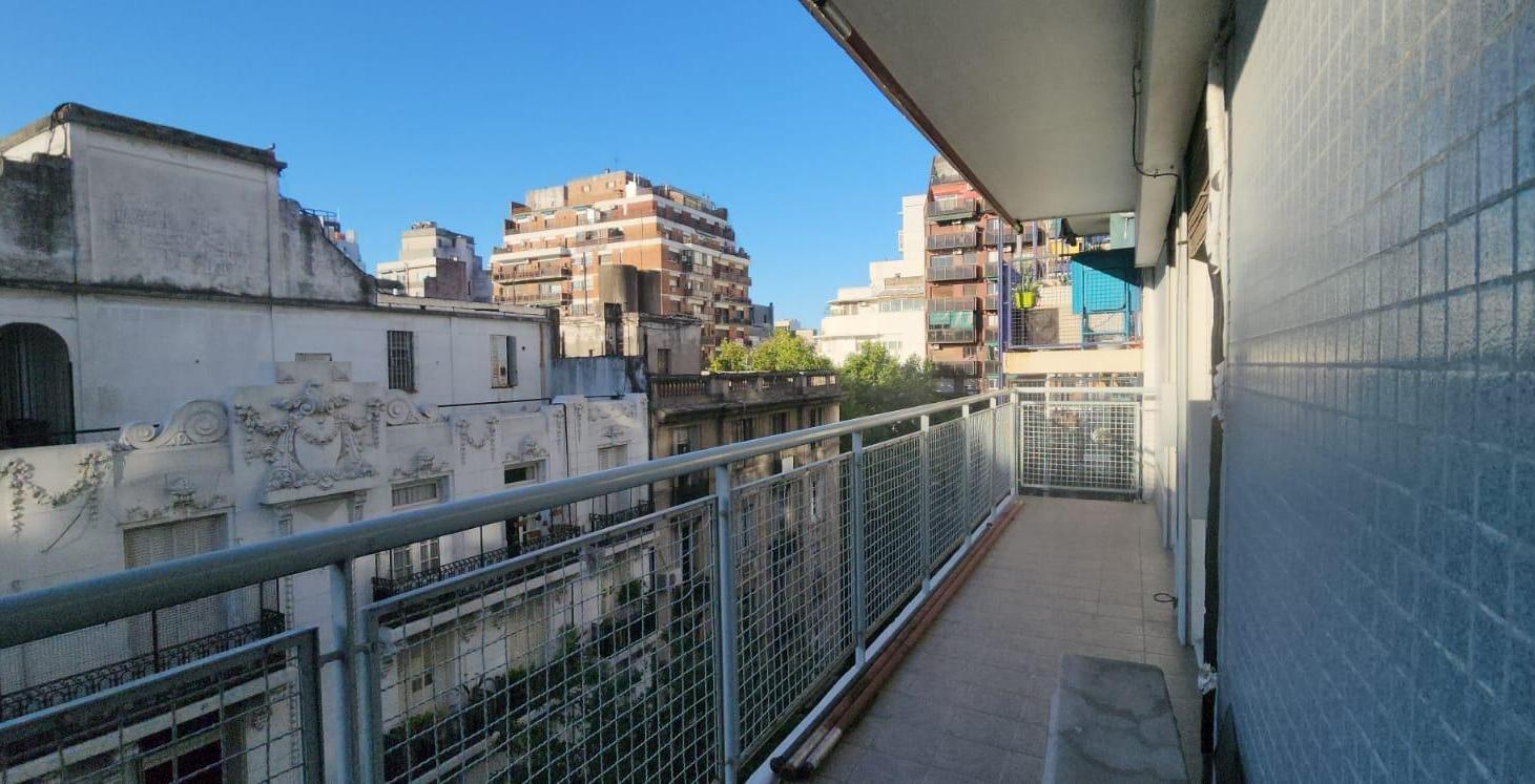 4 ambientes con cochera fija en sanchez de bustamante y santa fe