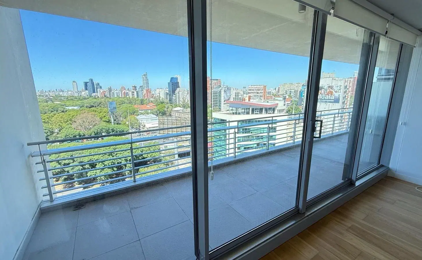 ALQUILER AMOBLAD 2 AMBIENTES - ENORME BALCON - Vista al Rio Increíble - Compl Al RIO - VICENTE LOPEZ 4