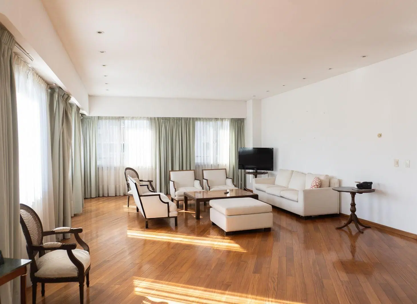 Departamento 5 ambientes en venta en Torre con amenities!!!! 5