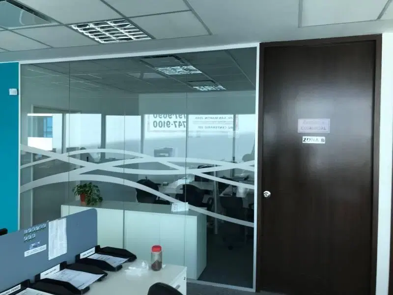 VITRIUM ONE PLAZA - VENTA CON RENTA - Sup: 335m2 con 9 cocheras. 4