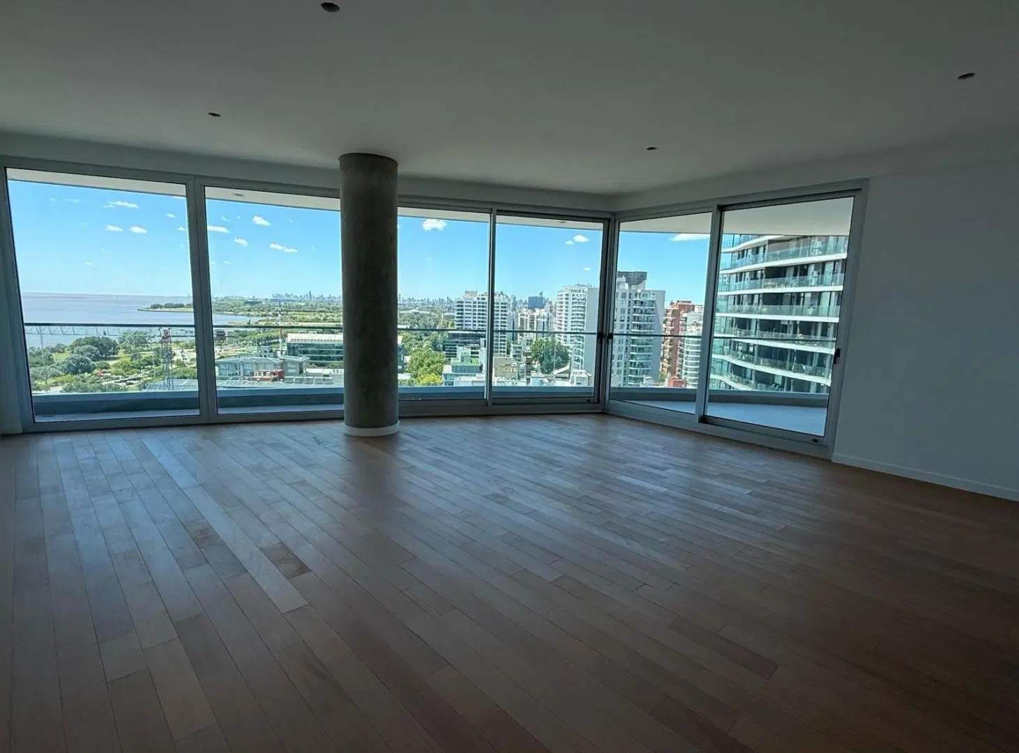 INIFINITY TOWERS - Impresionante Vista al Rio y Ciudad. A estrenar 5