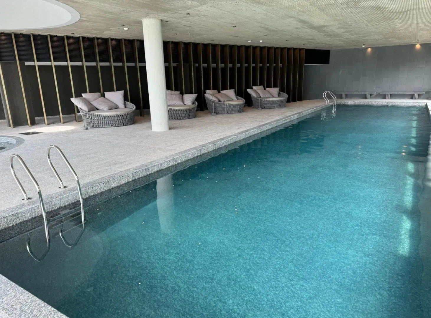 4 amb c 2 cochera en PB piscina y parrilla propia - Oceana Nordelta-  Vista a Laguna Central 5