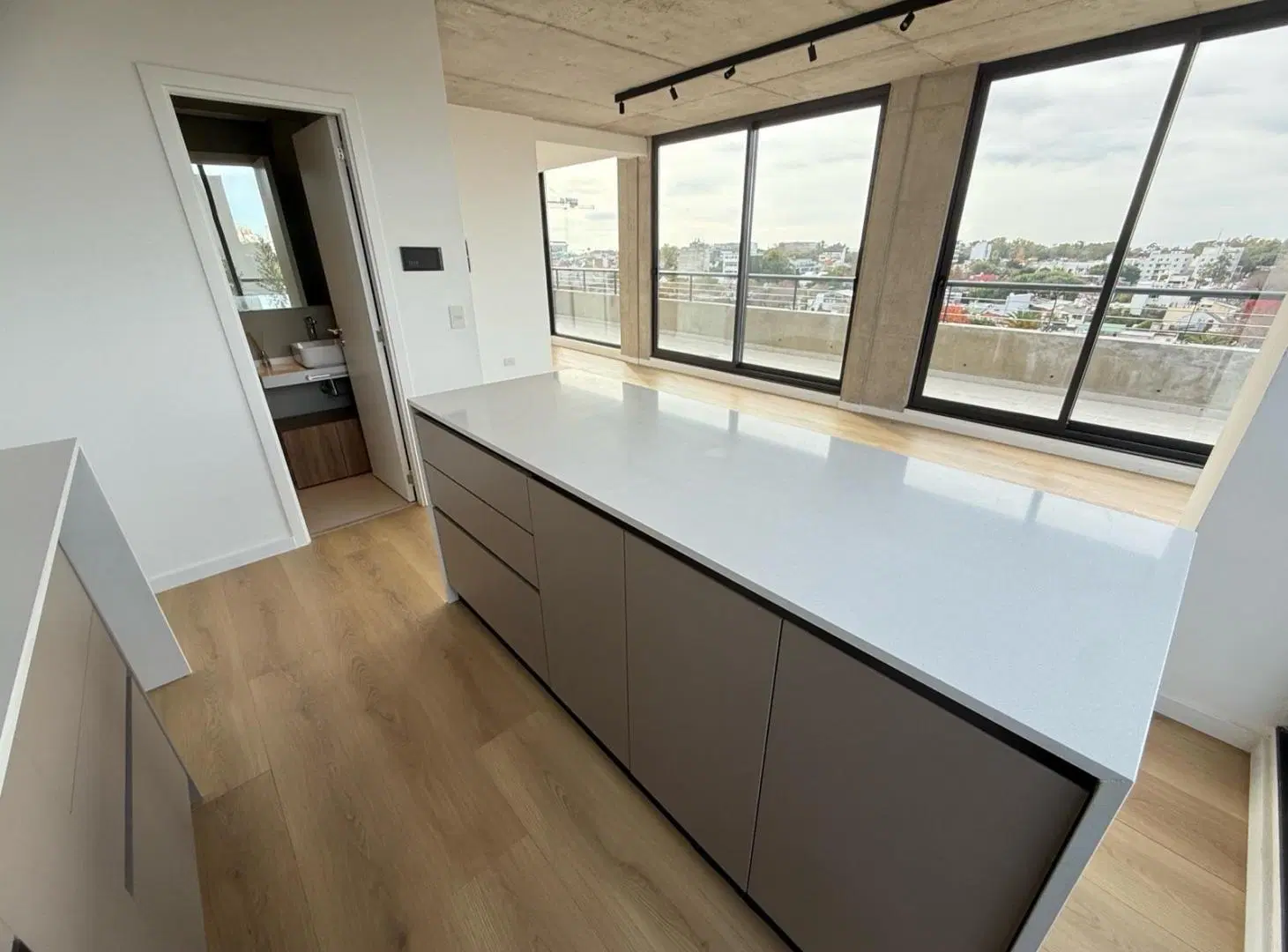 VENTA - 2 Amb PENTHOUSE PISO 9 - a Estrenar - Mine Migueletes - Belgrano - POSESION INMEDIATA 3