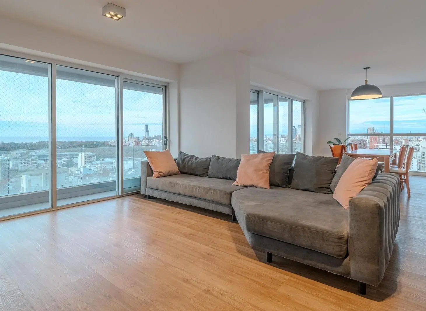 4 ambientes en venta o alquiler en Torre Bella!!! 4