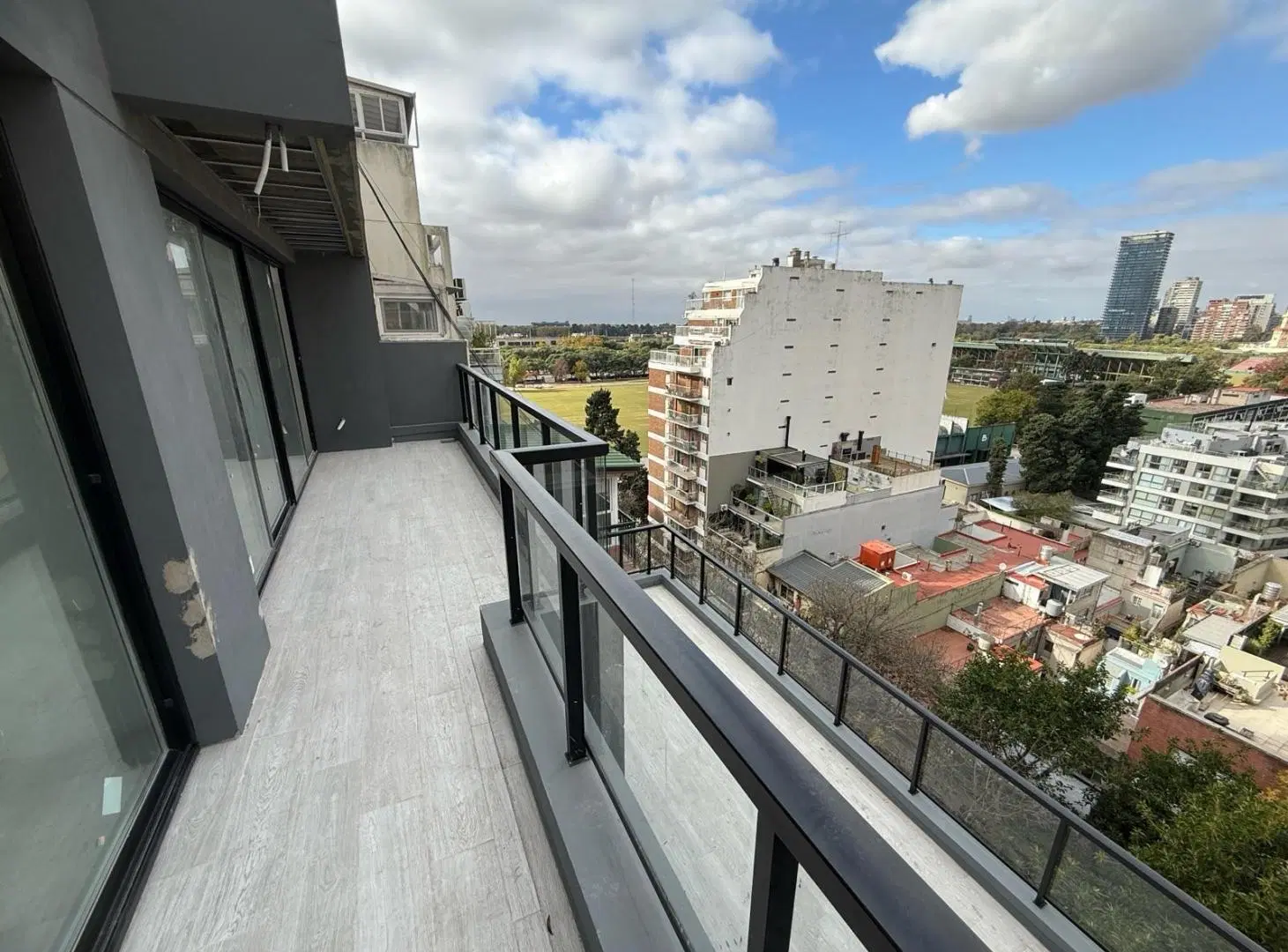 VENTA DOS AMBIENTES DE 72MTS CON GRAN BALCON EN PISO ALTO - LAS CAÑITAS - PALERMO 4