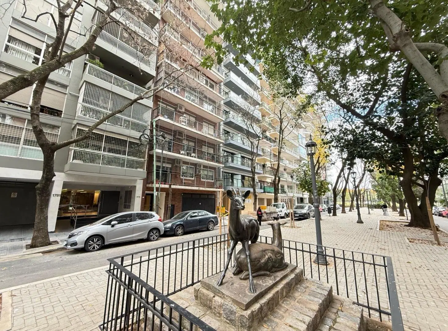 VENTA DOS AMBIENTES DE 72MTS CON GRAN BALCON EN PISO ALTO - LAS CAÑITAS - PALERMO 2