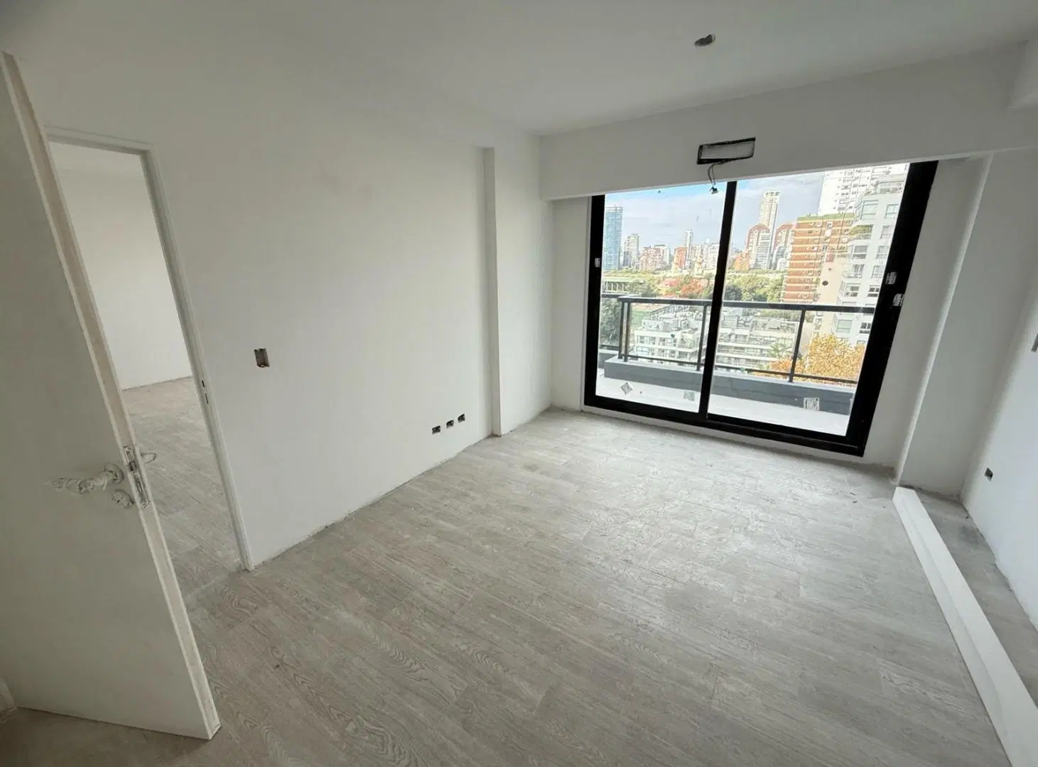 VENTA DOS AMBIENTES DE 72MTS CON GRAN BALCON EN PISO ALTO - LAS CAÑITAS - PALERMO 3