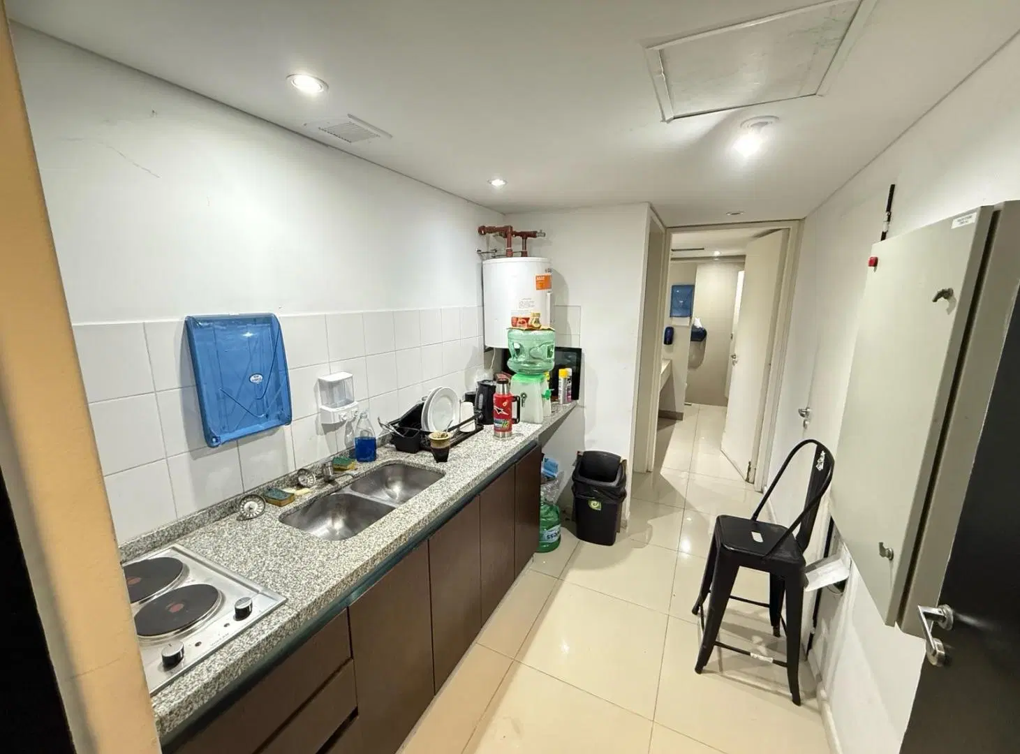 ALQUILER LOCAL DE 220MTS TOTALES - LIBERTADOR 8400 - DOBLE FRENTE Y ALTURA - NUÑEZ 4