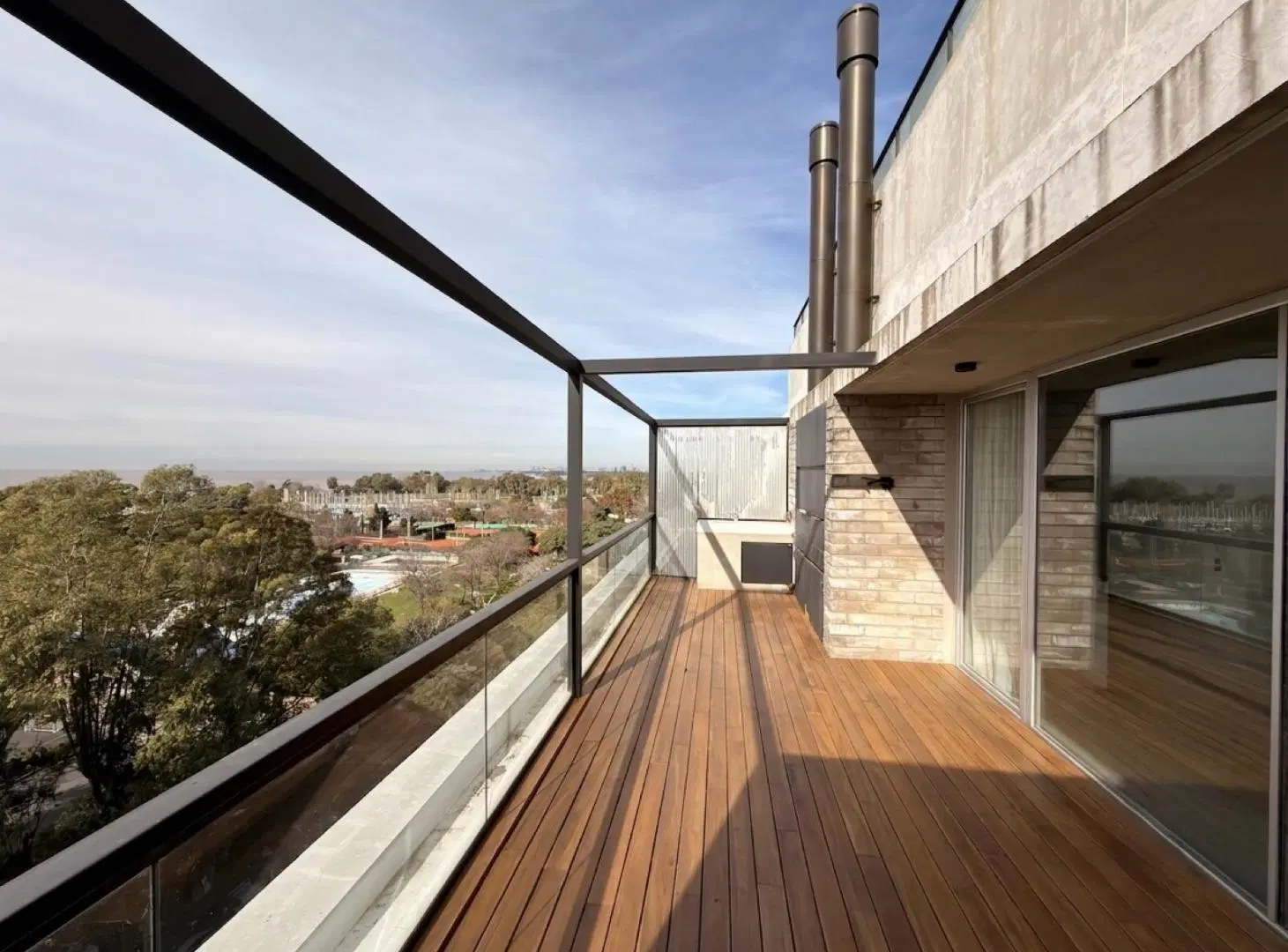 Departamento 4 amb con 2 cocheras en Olivos-Vias/Rio - DOMUS 3