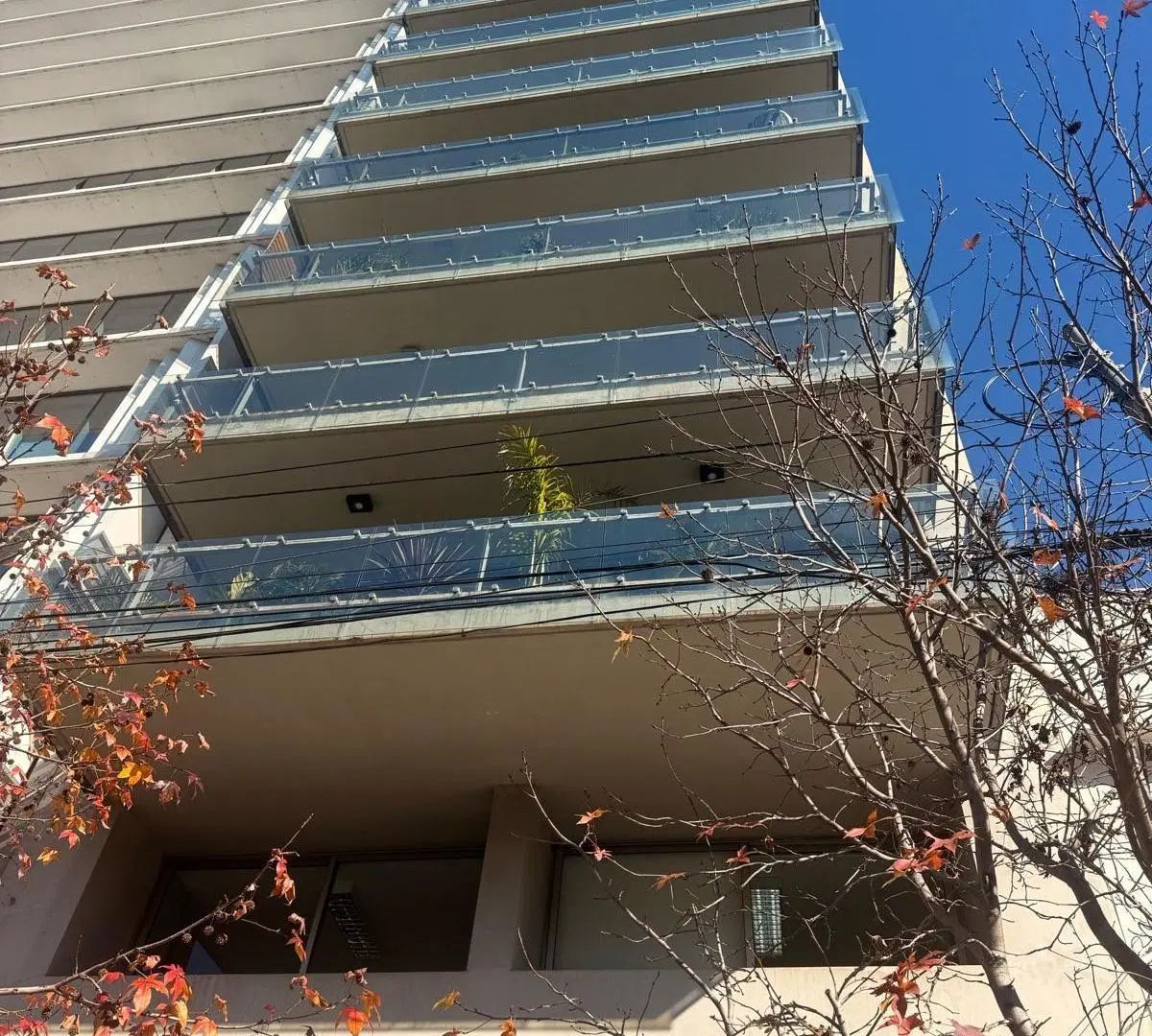 Oficina en Nunez con 2 Cocheras - Seguridad 24hs. Unica con Terraza Propia y Vista al Rio 3
