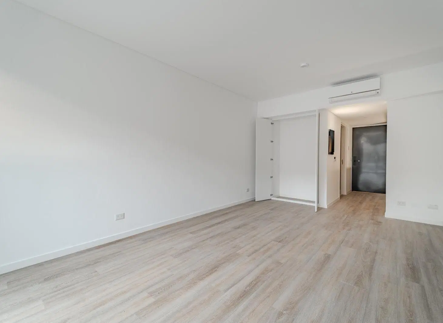 Studio en venta o alquiler con patio privado!!! 2