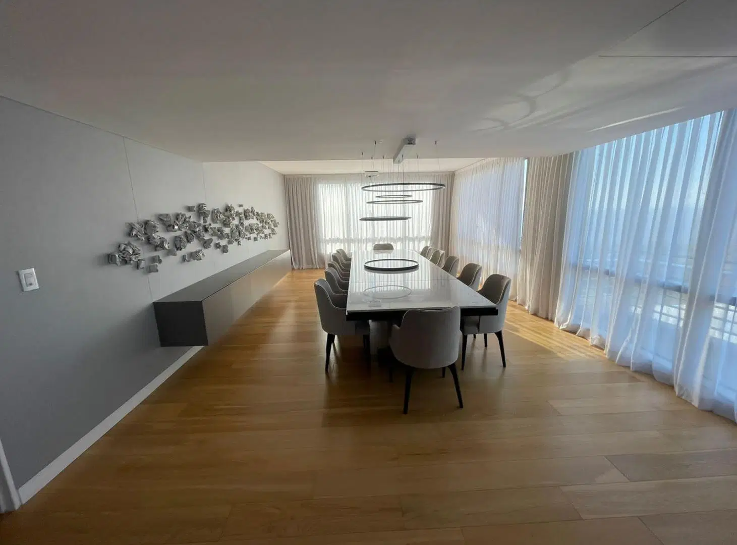 ALQUILER  EXCLUSIVO Piso de 400Mts - Complejo Al Rio TORRE 5 - Vicente López 2