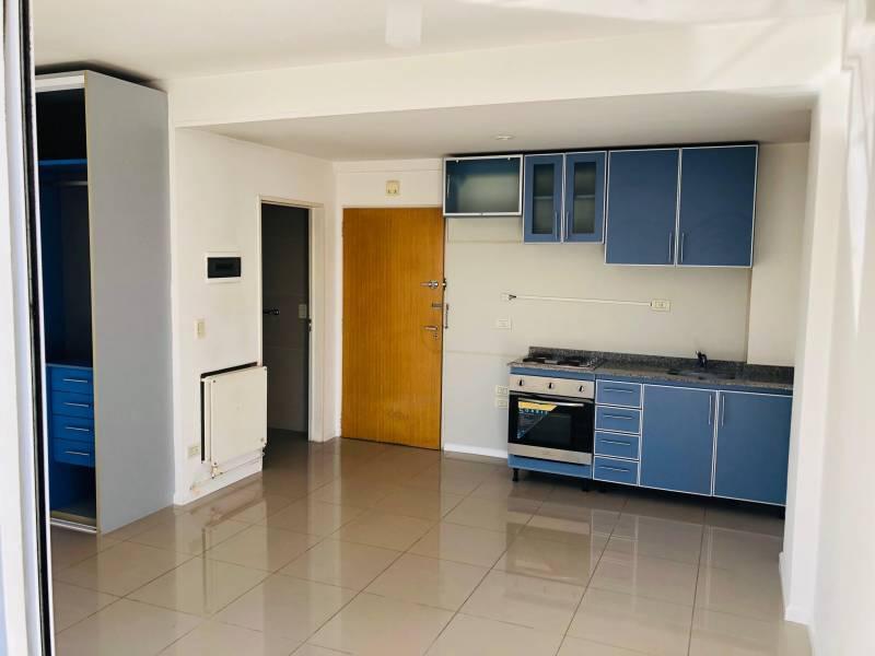 Foto de ALQUILER Y VENTA MONOAMBIENTE MUY LUMINOSO en L - MUDATE YA!, imagen 1