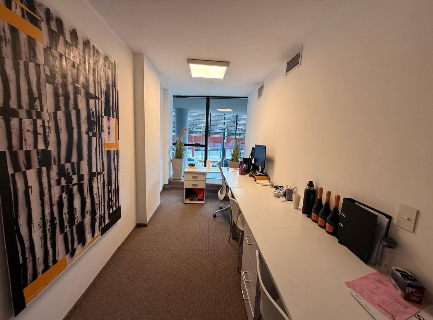 Foto de Oficina de 100m2 en ESQUINA con Cochera en MIRABILIA - Polo Audiovisual, imagen 3