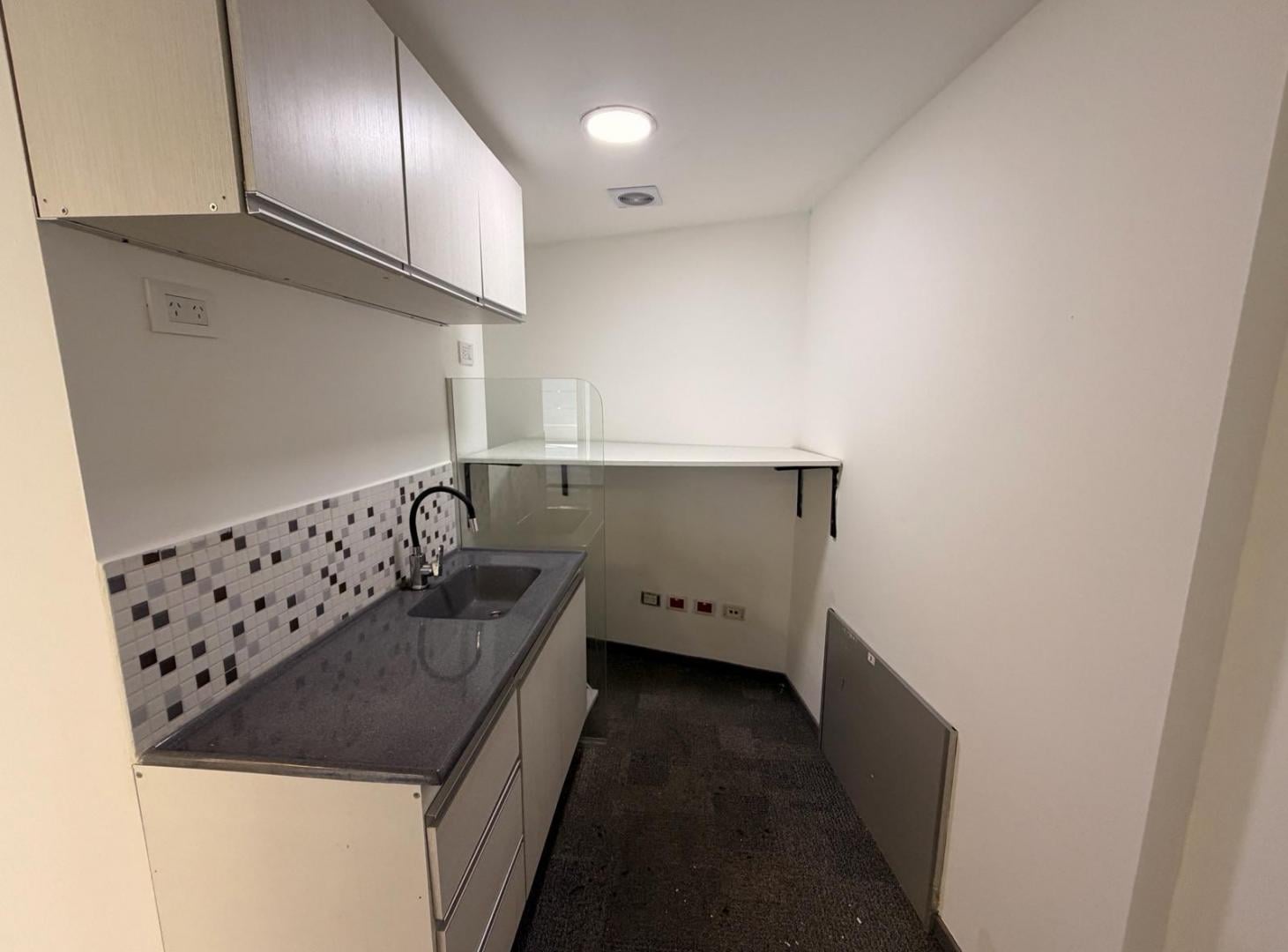 Foto de Oficina en Alq Puerto Madero 90m2 Buenos Aires Plaza III, imagen 4
