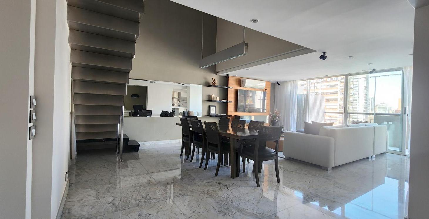 Foto de Excepcional duplex en venta en la mejor zona de Las Cañitas, imagen 2