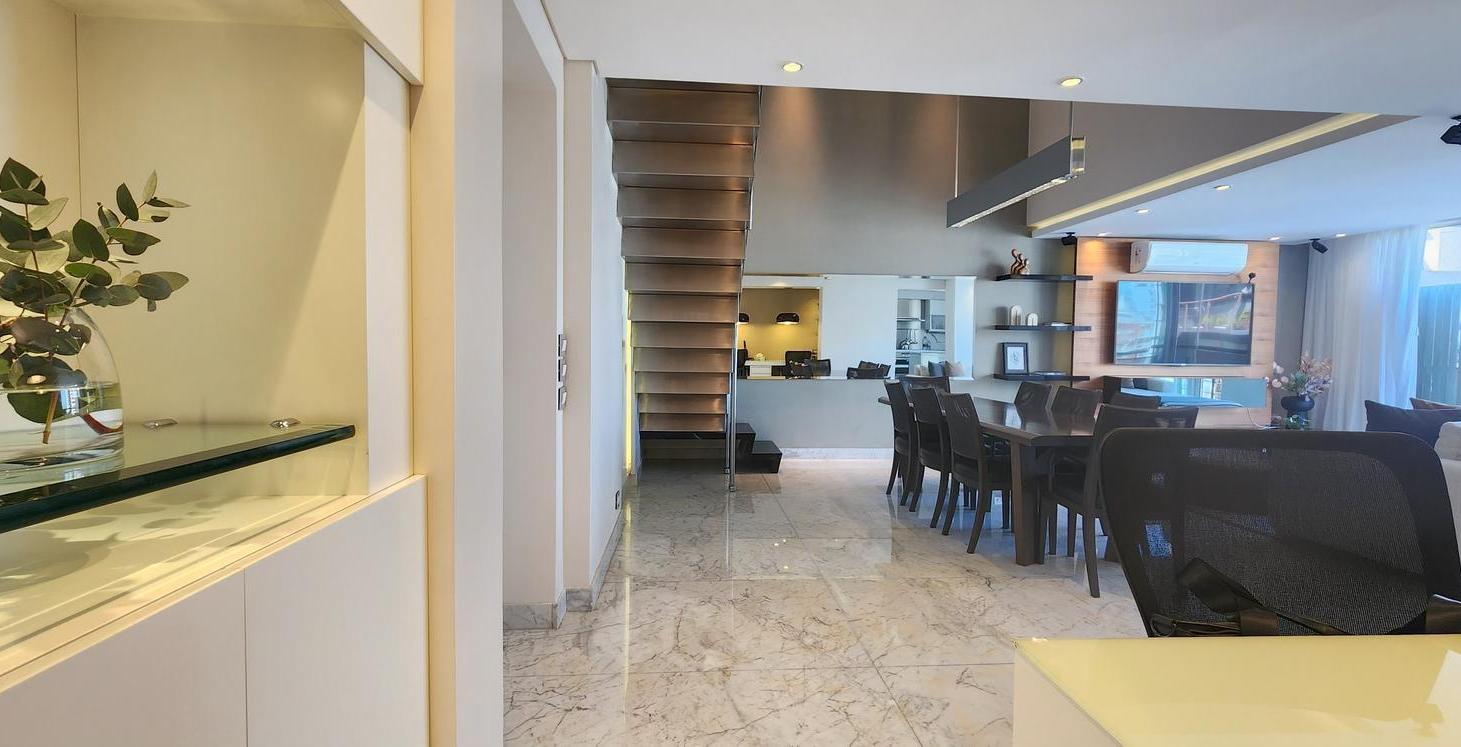 Foto de Excepcional duplex en venta en la mejor zona de Las Cañitas, imagen 2