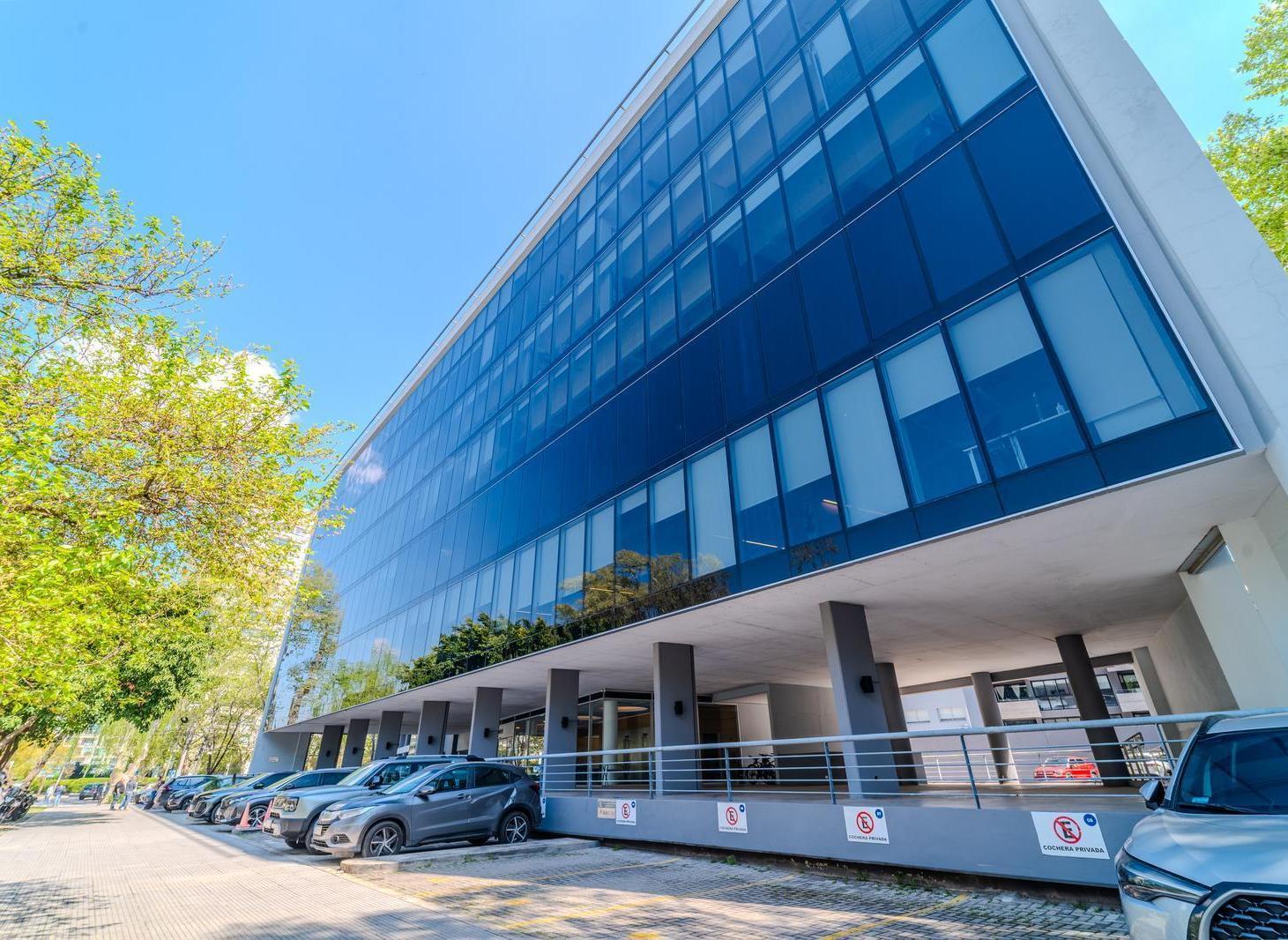 Foto de Oficina Premium - 376m2 c 8 cocheras -Venta con Renta - Vicente Lopez, imagen 1