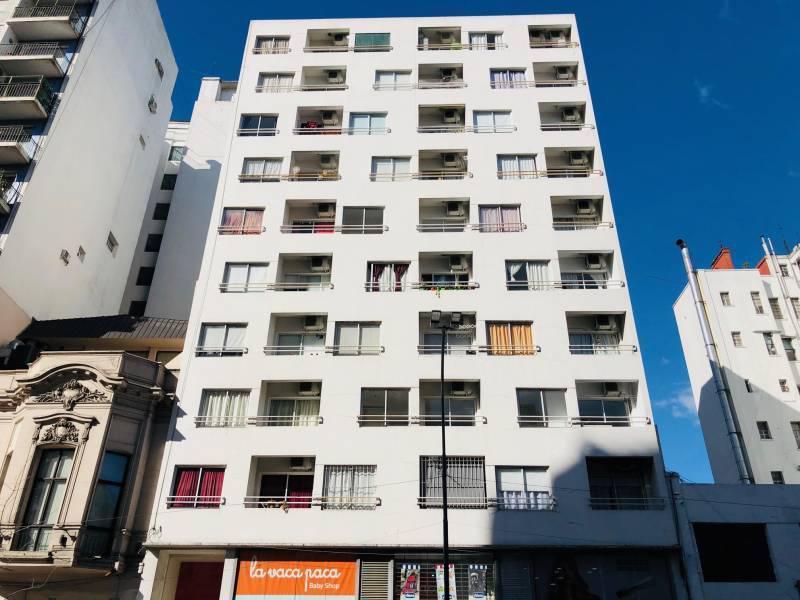 Foto de VENTA MONOAMBIENTE en L - Av. ENTRE RIOS Y ESTADOS UNIDOS - CONSTITUCION, imagen 2