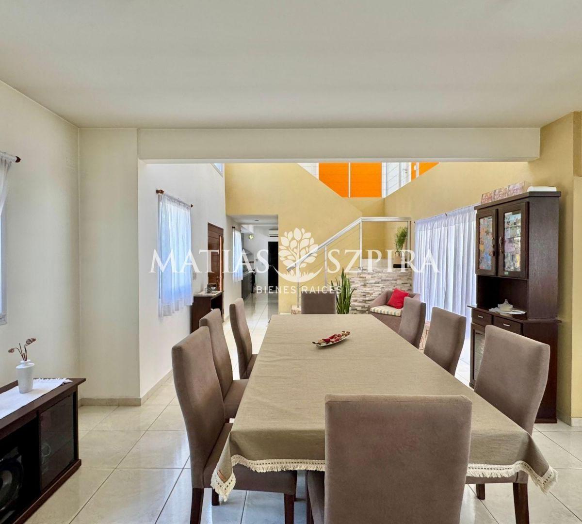 CASA EN VENTA EN EL RESUELLO
