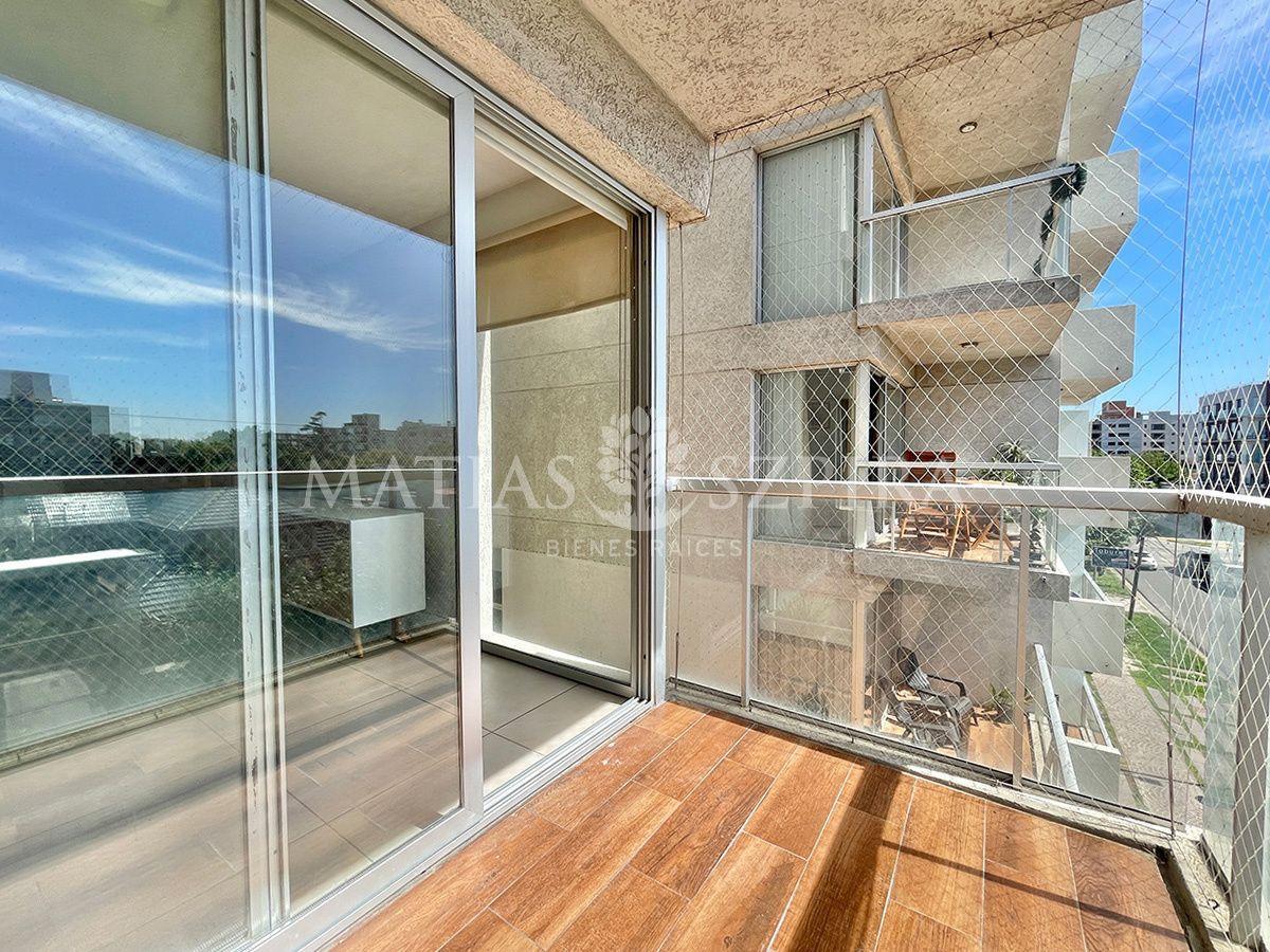 Hermoso Departamento de 3 Ambientes en Durban Olazabal 1