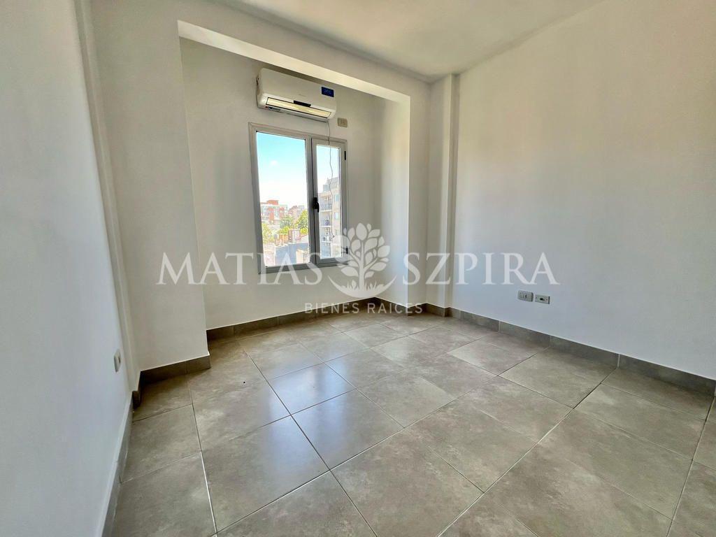 Departamento 2 Ambientes. | Aristobulo del Valle 355 5