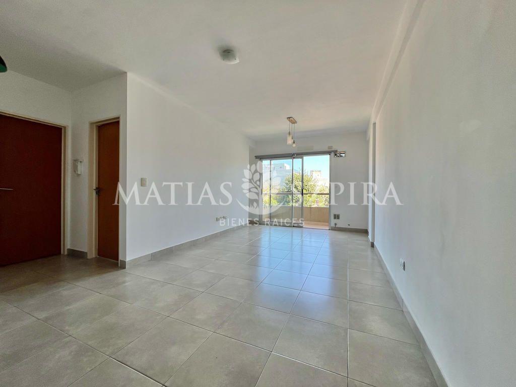 Departamento 2 Ambientes. | Aristobulo del Valle 355 4