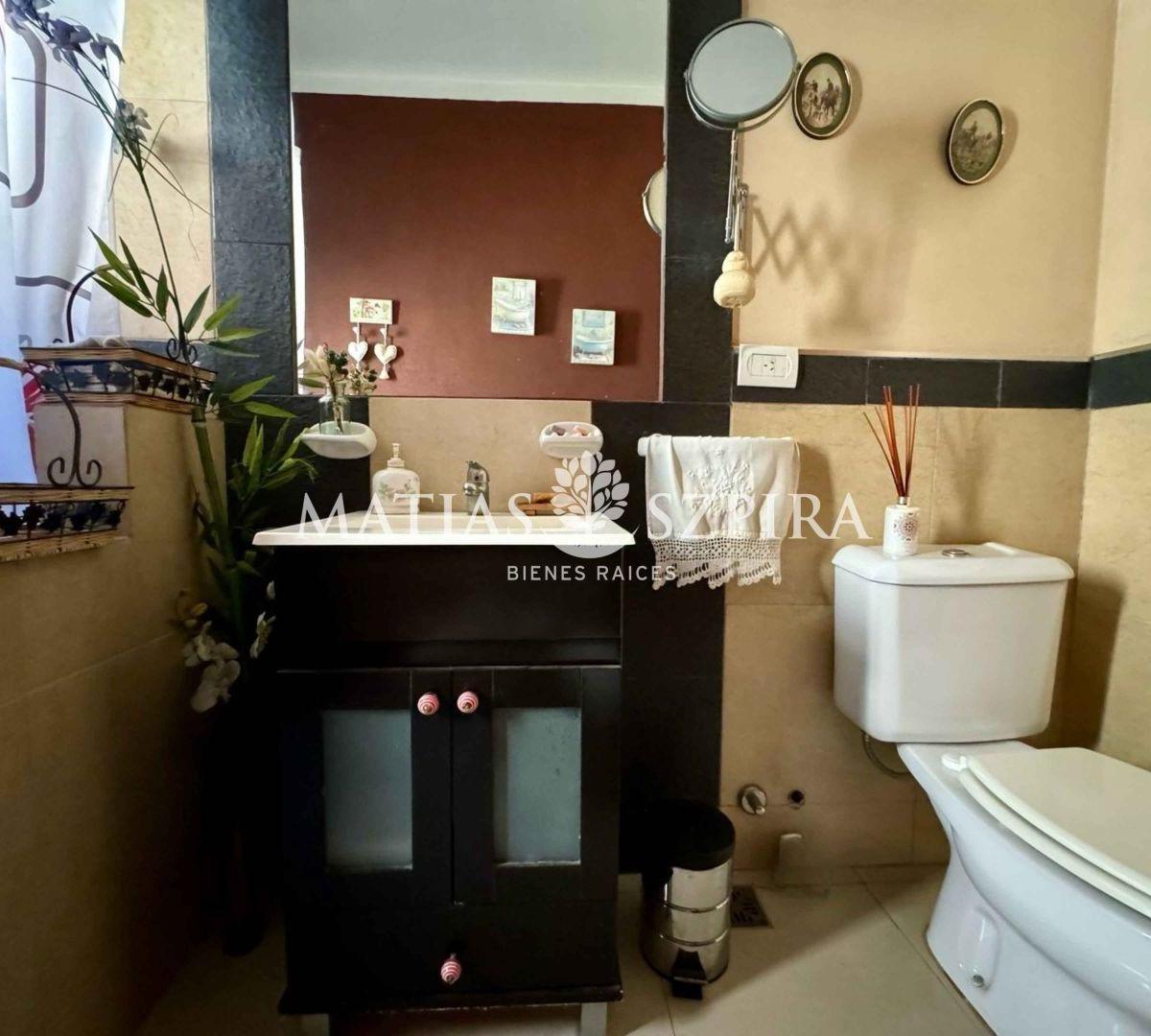 Foto de Casa en Venta 4 Ambientes en Casco De Alvarez, imagen 3