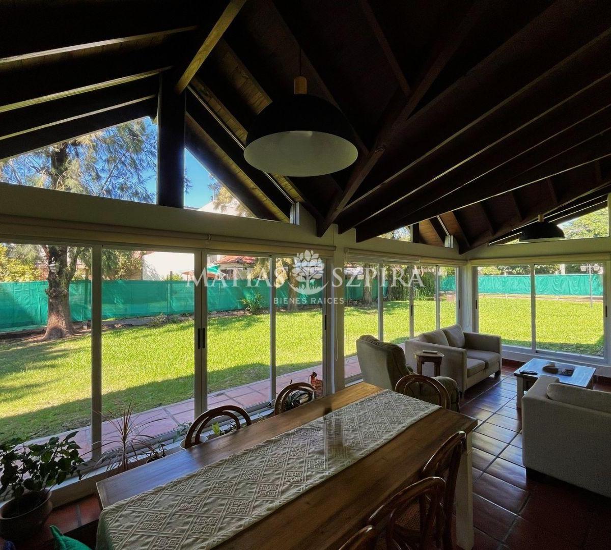 Chalet 5 Ambientes Ituzaigo Norte.1200 Lote 2